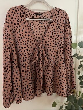 SHEIN Pink Blouse with Black Spot Tie-Front Peplum